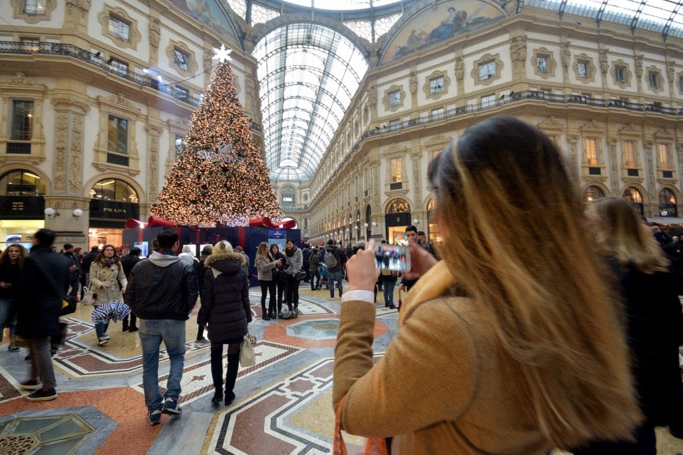 Albero in galleria a Milano Natale 2018 