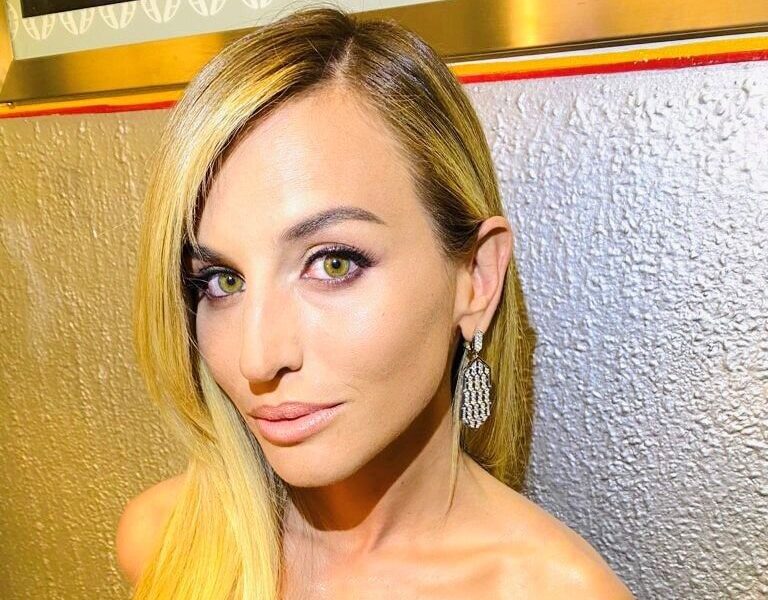Beatrice Venezi a Sanremo 2021 makeup Shiseido-