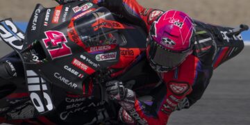 Aprilia porta i piloti della MotoGP nel cuore di Milano