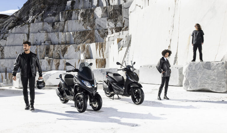 I nuovi scooter Piaggio in allestimento Deep Black