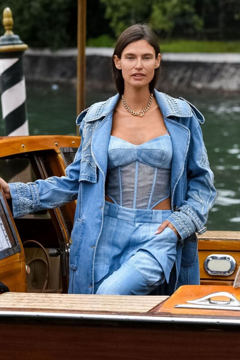 Bianca Balti in Ermanno Scervino alla Mostra del Cinema Venezia 2023