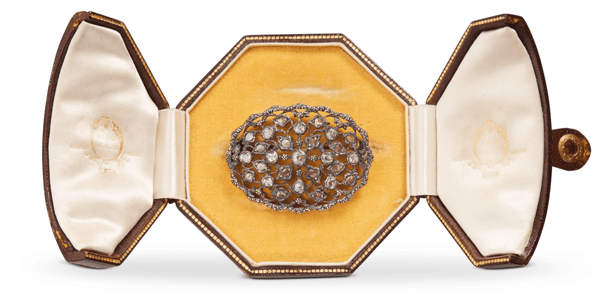 Brooch in silver and yellow gold set with diamonds, designed by Mario Buccellati in the 1940s [Buccellati Historic collection]
