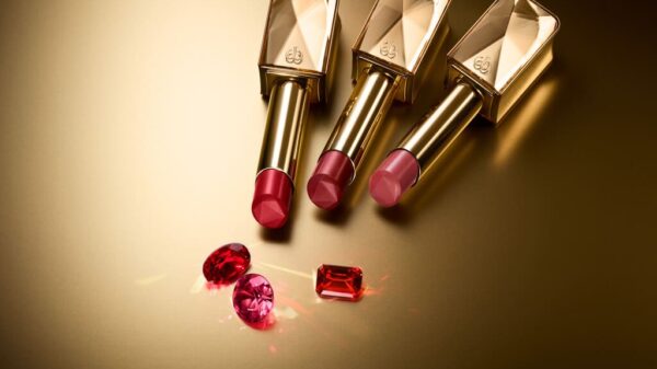 Il nuovo rossetto di Clè de Peau Beautè The Precious Lipstick