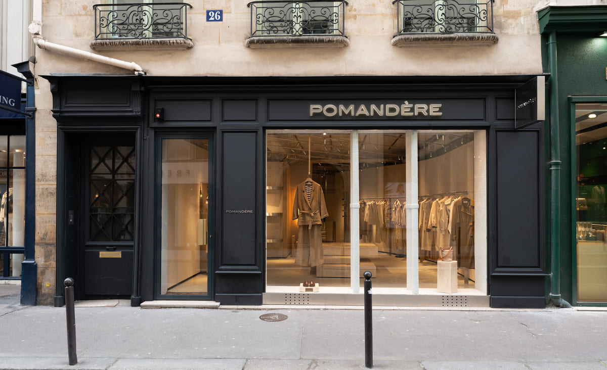 Negozio_monomarca_Pomandère_Parigi