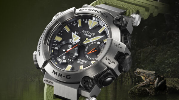 orologio subacqueo G-SHOCK MRG-BF1000RG con cinturino verde ispirato alla rana golia