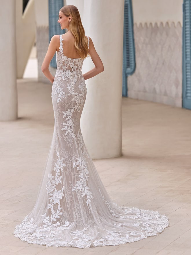 retro abito da sposa pizzo Pronovias 2026 modello Zeala