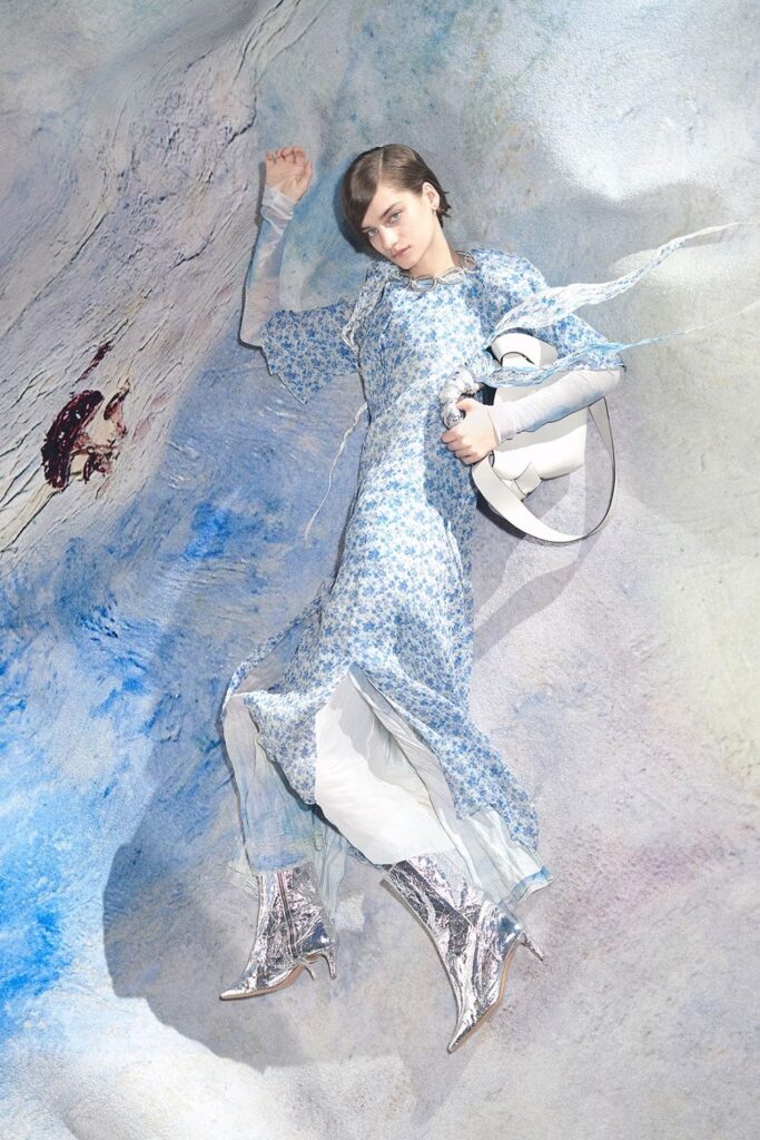 Abito donna floreale azzurro Acne Studios collezione stampe artistiche primavera estate 2020