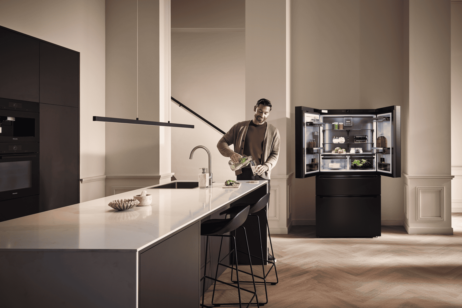 Frigo-congelatore Miele FrenchDoor a libera installazione in cucina