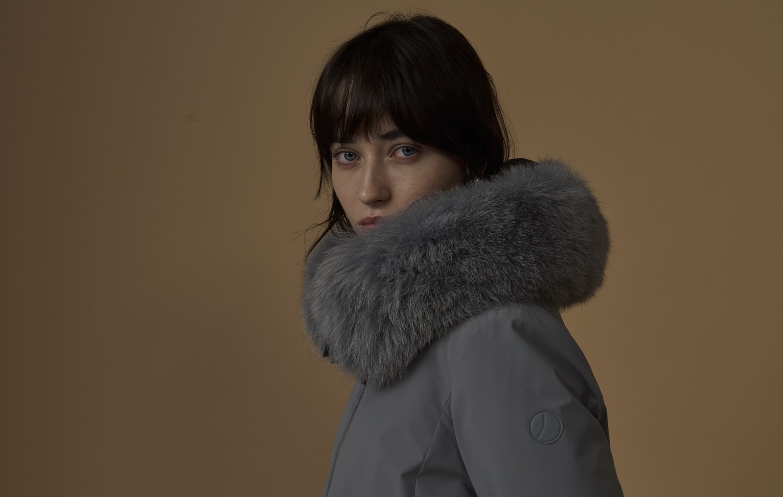 Capospalla donna People of Shibuya AI 2026/27 grigio con collo importante