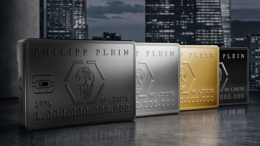 I flaconi a carta di credito della collezione NO LIMIT$ di Philipp Plein