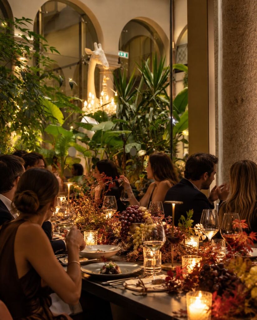 Community Table di Why We Wine all'Hotel Indigo Milan